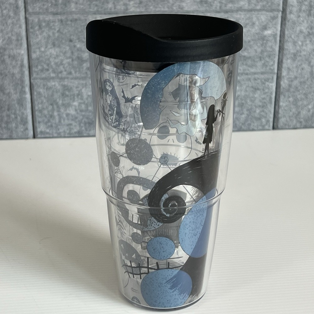 Tervis Tumbler Nightmare Before Christmas 24 oz with Lid Disney 25 Years - Picture 5 of 16
